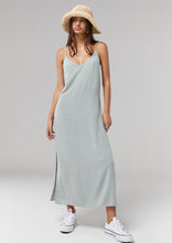 Load image into Gallery viewer, Linen Midi Dress