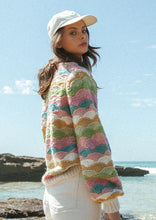 Load image into Gallery viewer, Scallop Knit