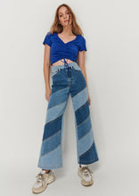 Load image into Gallery viewer, Cameron Jeans