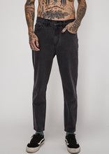 Load image into Gallery viewer, Dogtown Jeans