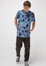 Load image into Gallery viewer, Regular Tee