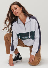 Load image into Gallery viewer, Pieces Quarter Zip