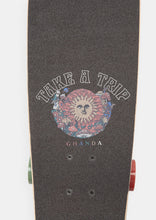 Load image into Gallery viewer, Cruiser Skateboard