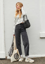 Load image into Gallery viewer, Cameron Jeans