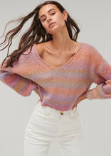 Load image into Gallery viewer, Daisy Knit