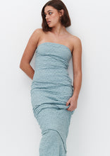 Load image into Gallery viewer, Scrunch Maxi Dress