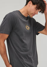 Load image into Gallery viewer, Vintage Tee