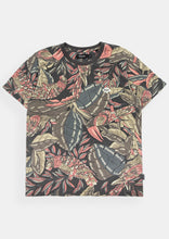 Load image into Gallery viewer, Throwback Tee