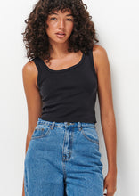 Load image into Gallery viewer, Basic Tight Singlet