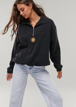 Load image into Gallery viewer, Thrift Quarter Zip