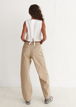 Load image into Gallery viewer, Runway Pants
