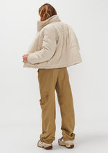 Load image into Gallery viewer, Poppy Cargos