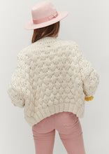 Load image into Gallery viewer, Flower Cardi