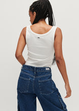 Load image into Gallery viewer, Tight Singlet