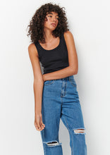 Load image into Gallery viewer, Basic Tight Singlet