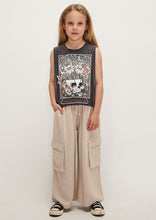 Load image into Gallery viewer, Cropped Singlet