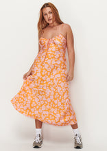 Load image into Gallery viewer, Andie Dress