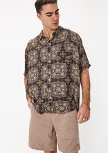 Load image into Gallery viewer, Shapers Shirt