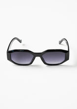 Load image into Gallery viewer, Millie Sunglasses