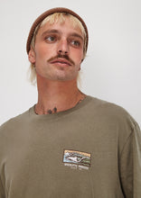 Load image into Gallery viewer, Vintage Tee