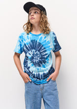 Load image into Gallery viewer, Basic Regular Tee
