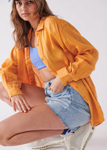 Load image into Gallery viewer, Throwback Shirt