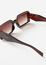 Load image into Gallery viewer, Georgia Sunglasses