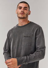 Load image into Gallery viewer, Leo Pocket Long Sleeve