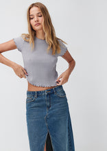Load image into Gallery viewer, Y2K Vintage Frill Tee