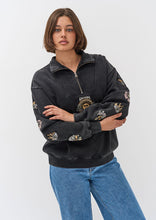 Load image into Gallery viewer, Holly Quarter Zip