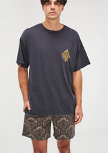 Load image into Gallery viewer, Thrift Tee