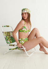 Load image into Gallery viewer, Camilla Floral Beach Chair