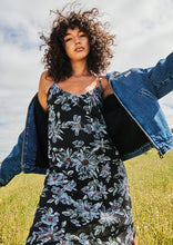 Load image into Gallery viewer, Chelsea Midi Dress