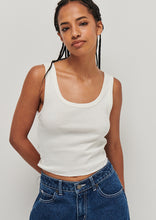 Load image into Gallery viewer, Basic Tight Singlet
