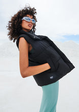 Load image into Gallery viewer, Skate Puffer Vest