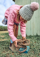 Load image into Gallery viewer, Bonnie Knit