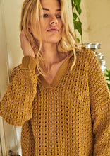 Load image into Gallery viewer, Willow Knit