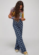 Load image into Gallery viewer, Cameron Jeans