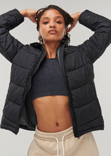 Load image into Gallery viewer, Puffer Jacket