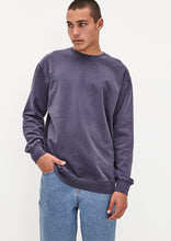 Load image into Gallery viewer, Basic Classic Crew