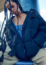 Load image into Gallery viewer, Tokyo Puffer Jacket