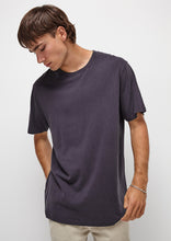 Load image into Gallery viewer, Basic Vantage Tee