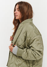 Load image into Gallery viewer, Quilted Bomber Jacket