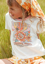 Load image into Gallery viewer, Classic Ringer