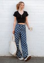 Load image into Gallery viewer, Sonny Frill Tee