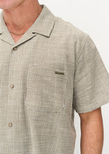 Load image into Gallery viewer, Donny Short Sleeve Shirt