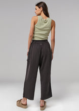 Load image into Gallery viewer, Vacation Pants