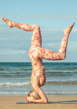 Load image into Gallery viewer, Yoga Crop