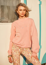 Load image into Gallery viewer, North Crew