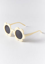 Load image into Gallery viewer, Flower Power Sunglasses
